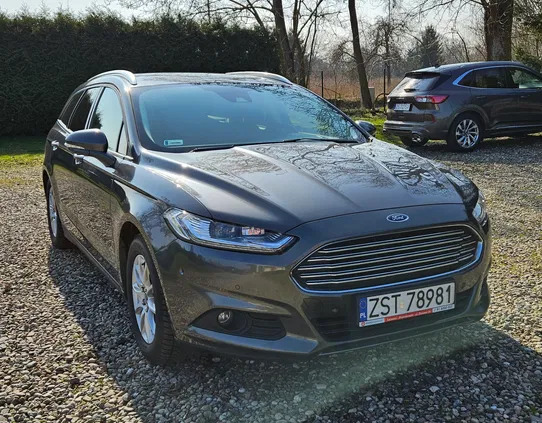 samochody osobowe Ford Mondeo cena 57000 przebieg: 136521, rok produkcji 2018 z Skwierzyna